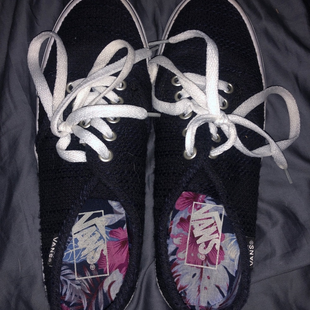 Dark Blue Vans Size 7